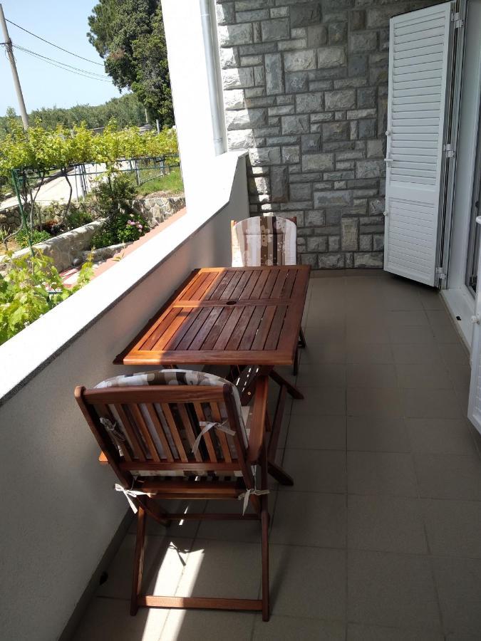Apartments Mlacovic 拉布 外观 照片