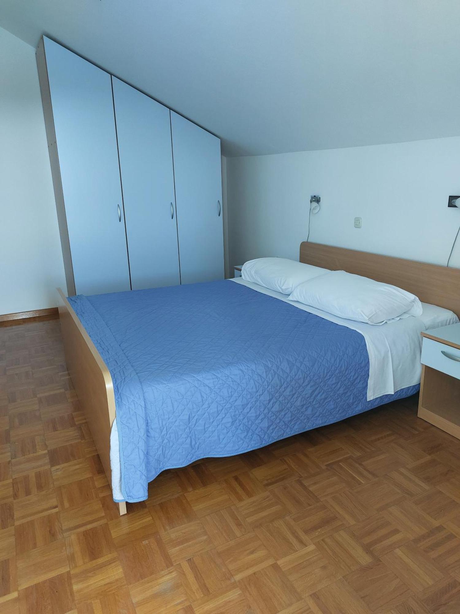 Apartments Mlacovic 拉布 外观 照片